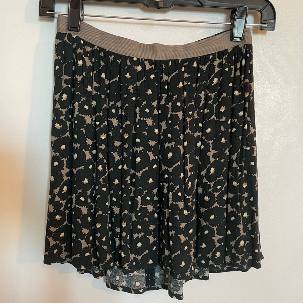 American Vintage Black and Tan Mini Skirt